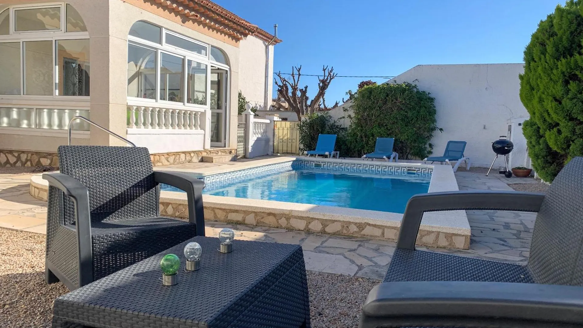 Chalet With Pool Near The Sea Mont-roig del Camp