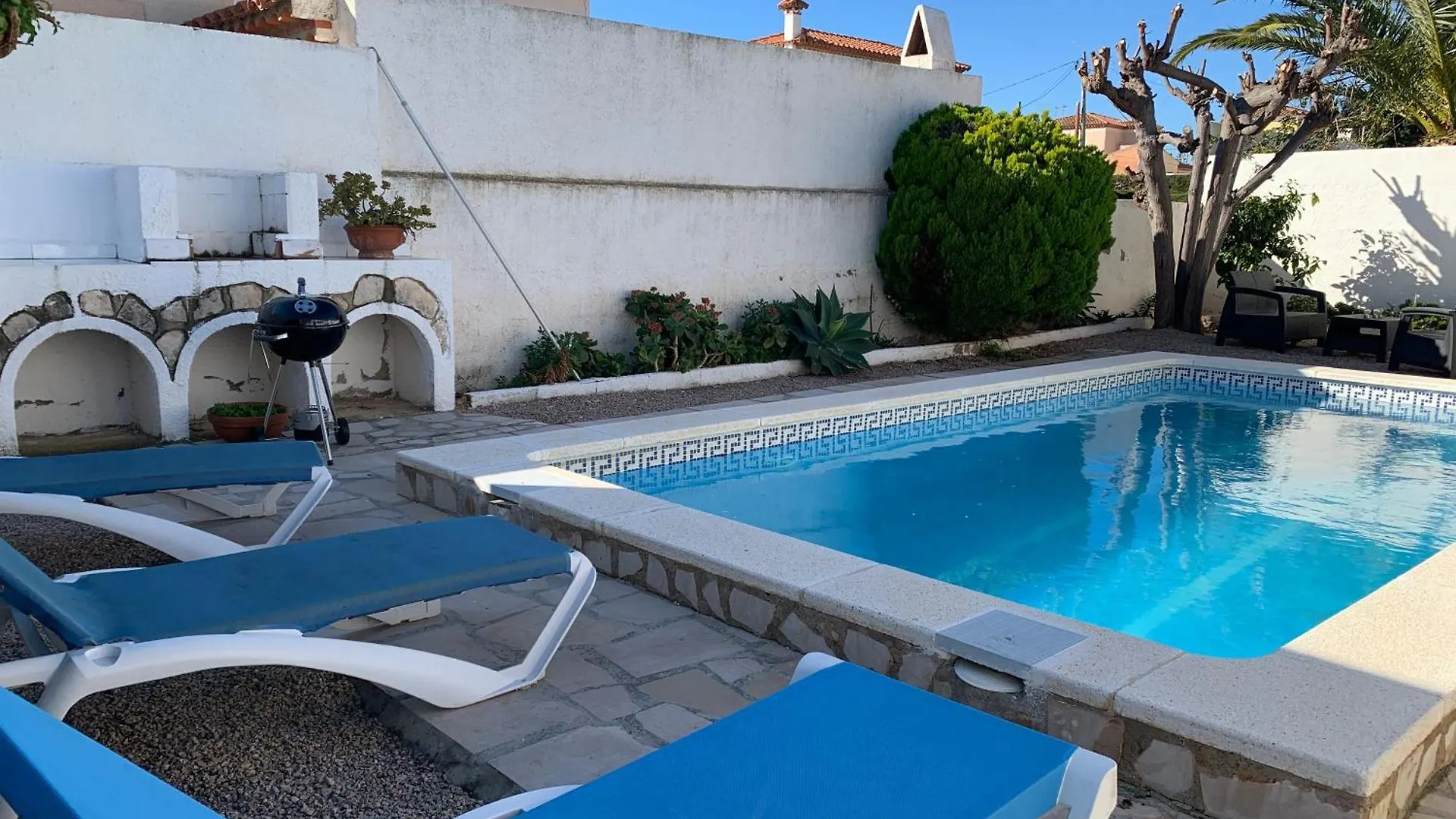 Holiday home Chalet With Pool Near The Sea Mont-roig del Camp