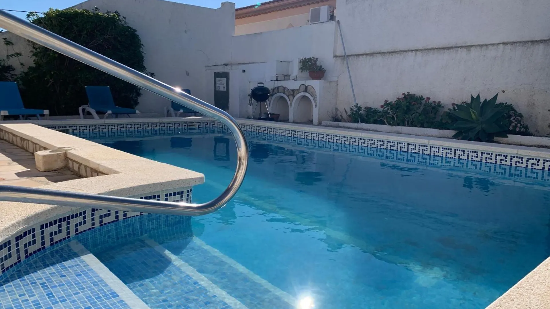 Holiday home Chalet With Pool Near The Sea Mont-roig del Camp